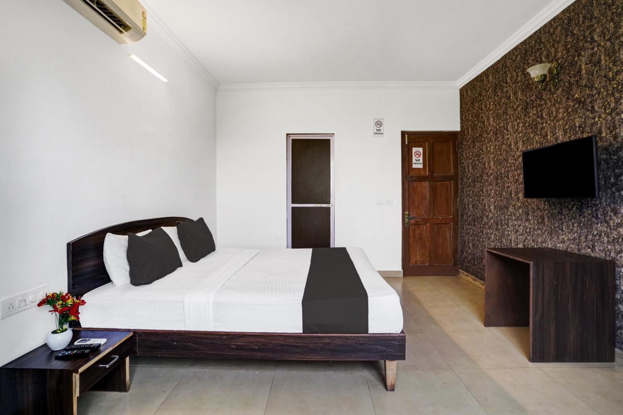 Super Hotel O Porvorim Sangolda المظهر الخارجي الصورة
